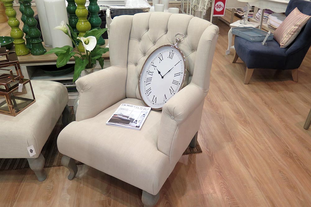 casa-bianca-memphis-fotelja