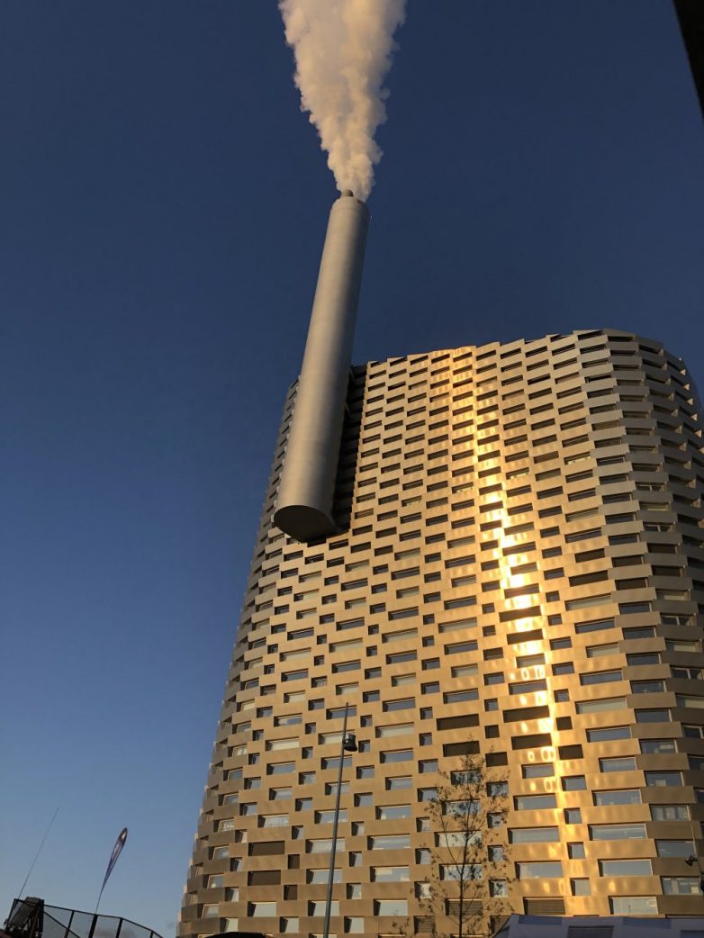 Dimnjak na elektrani; Foto: Kristina Janka