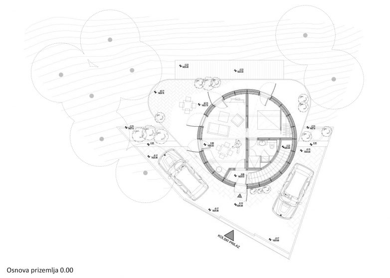 Prizemlje sprata je kružnog oblika