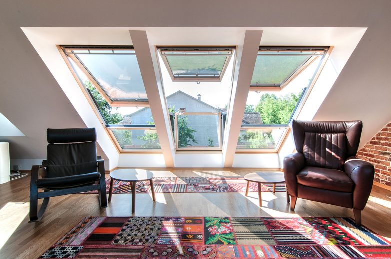 Zidovi i plafoni obojeni su u belo; Foto: Stefan Ivković