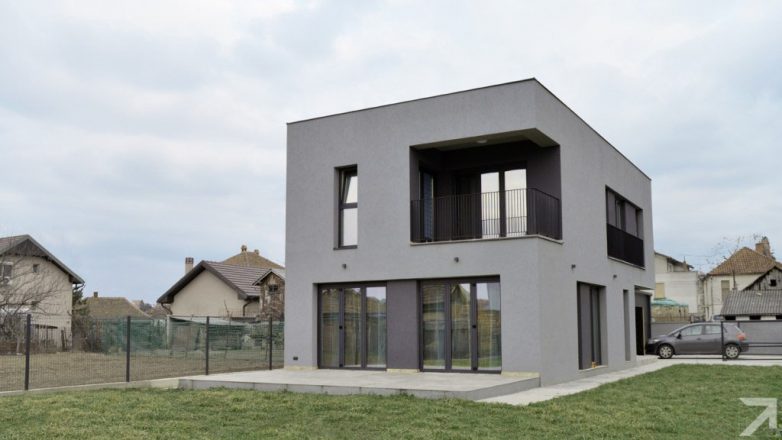 Kuća u Železniku nam skreće pažnju da je dobra arhitekture, pre svega, stvar dobrih proporcija; Foto: M. Zindović