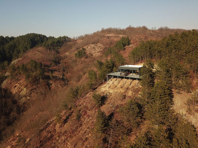 Vipend House je mala vikendica na velikom imanju i spektakularnim pogledom; Foto: Fo4a Architecture
