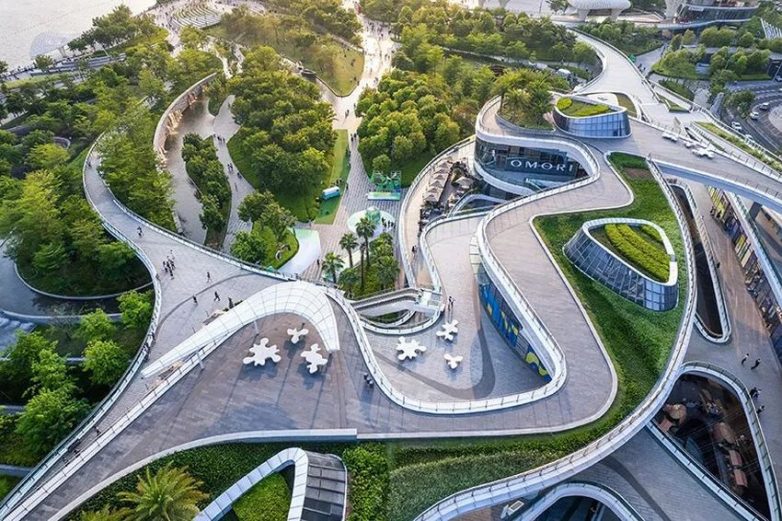 Slojevita mreža talasastih krovova povezuje ceo kompleks OCT OH BAY; Foto: Tong Yanlong