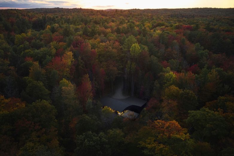 MEV Cabin u kanadskoj provinciji Kvebek; Foto: © Maxime Brouillet