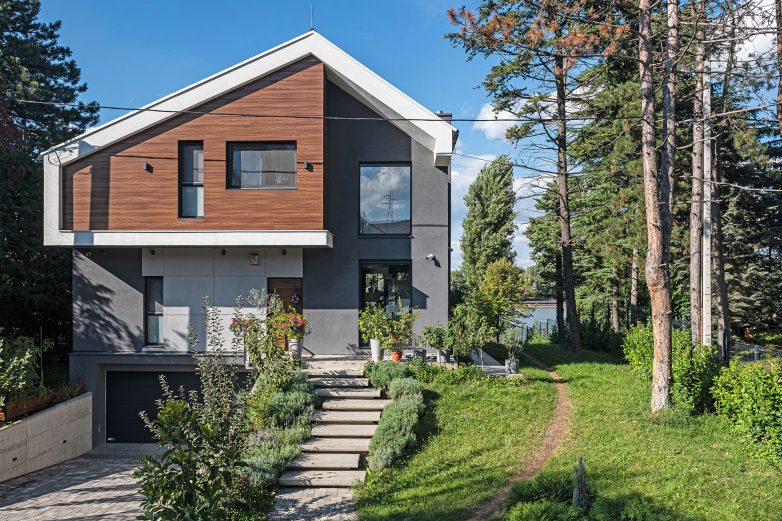 Kuća na Dunavu kraj Sremske Kamenice; Foto: Feđa Kiselički