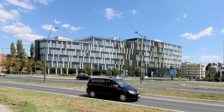 Naučno-tehnološki park (Arh. Darko Reba, Radivoje Dinulović, Dragana Konstantinović i Miljana Zeković), Foto: Dr Goran V. Anđelković, u. d. i. a.