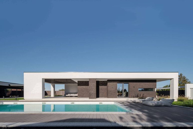  Kuća u Krušedolu (MOBA Studio); Foto: Miloš Martinović