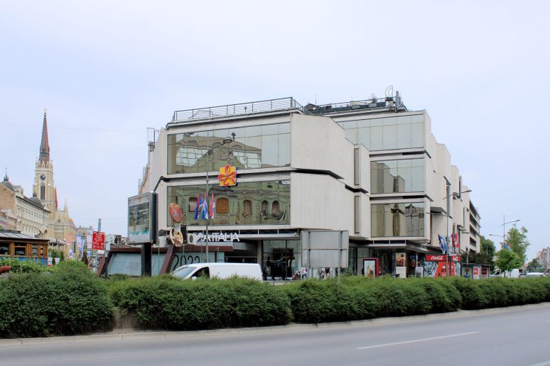 Nekadašnja robna kuća “Stoteks” (1968–1972); Arh. Milan Mihelič; Foto: dr Goran V. Anđelković, u. d. i. a.