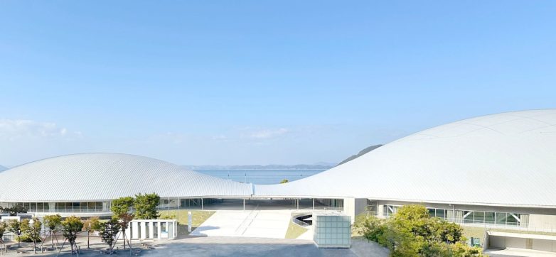 New Kagawa Sports Arena, Japan; Foto: SANAA